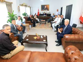 Vali Akbıyık, Milaslı muhtarlarla bir araya geldi
