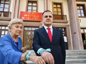 Vali Akbıyık’tan Küresel Sumud Filosu’na destek

