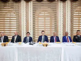 Vali Akmeşe muhtarlarla buluştu
