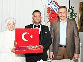 Vali Çiftçi, Gazi Samet Kulaç’ın düğün törenine katıldı
