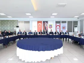 Vali Hacıbektaşoğlu, Kıbrıs gazileriyle bir araya geldi
