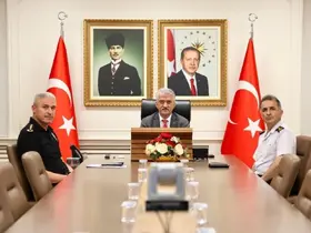 Vali Makas ‘Terörsüz Türkiye’ gündemli toplantıya katıldı
