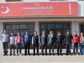 Vali Toraman, Düzensiz Göçmen Ön Kabul ve Sevk Merkezinde incelemelerde bulundu
