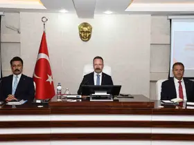 Vali Yamlı Başkanlığında, Eğitim kurumu müdürleri toplantısı düzenlendi
