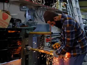 Van Sobacılar Çarşısı’nda kış hazırlığı başladı
