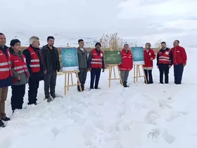 Van’da yaban hayvanları unutulmadı

