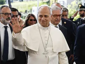 Vatikan: "Papa’nın ameliyatı başarıyla tamamlandı"
