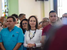 Venezuelalı muhalif lider Maria Corina Machado yaklaşık 1 yıl sonra ülkesine döndü

