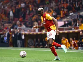 Victor Osimhen 35 gün sonra sahada
