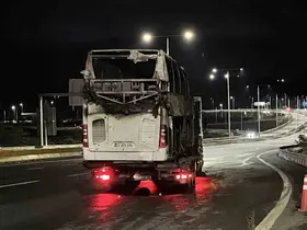 Yanan otobüste hayatını kaybedenlerin cesetleri Adli Tıp Kurumu’na kaldırıldı
