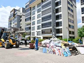 Yangının yaralarını yıldırım belediyesi sarıyor
