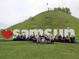 Yaşayan çınarlara kamp programı
