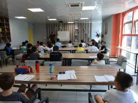 Yaz kulübünde eğitici ve eğlenceli etkinlikler sürüyor
