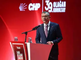 Yeni parti programının görüşüleceğıi CHP 39. Olağan Kurultayı başladı
