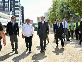 Yeşilyurt’ta asfalt seferberliği sürüyor
