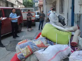 Yıldırım’da çöp ev temizlendi, 5 ton çöp çıktı

