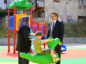 Yıldırım’da parklara yaz bakımı
