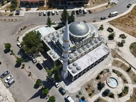 Yıldırımın yıktığı minare yeniden inşa edildi
