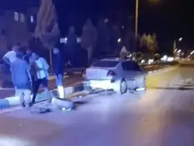 Yozgat’ta kamyonet ile otomobil çarpıştı: 5 yaralı
