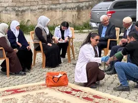 Yüksekova’da köy sakinlerine hipertansiyon ve tuz kullanımı eğitimi

