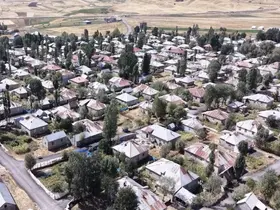 Yüksekova’nın simetrik güzelliği: Doğanlı köyü
