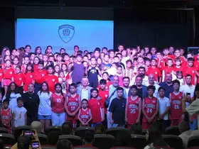 Yunusemre’de 4 bin çocuk sporla buluştu
