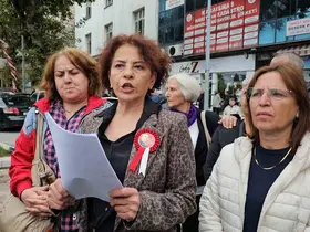 Zonguldak’ta CHP Merkez İlçe Kadın Kolları yöneticileri görevlerinden istifa etti
