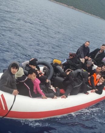 Bodrum’da 40 düzensiz göçmen yakalandı: 2 gözaltı