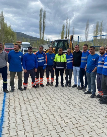 Bozkır'da saha çalışanlarına güvenli trafik eğitimi