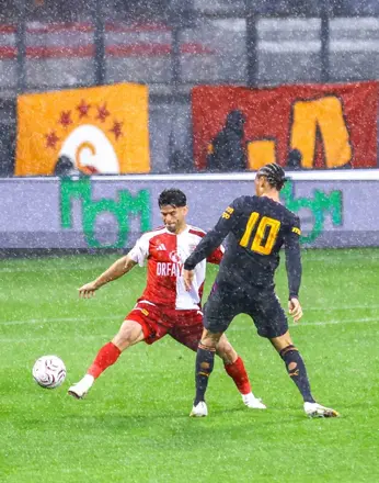 Hazırlık maçı: Pendikspor: 1 - Galatasaray: 0 (Maç devam ediyor)