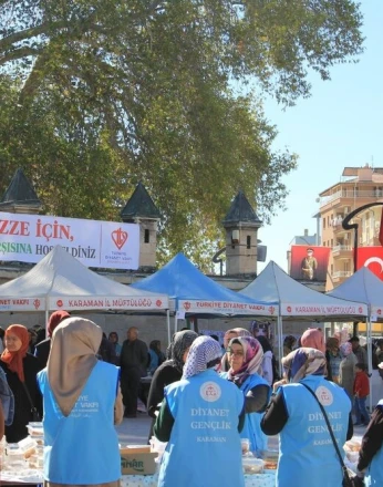 Karaman'da Gazze yararına hayır çarşısı düzenlendi
