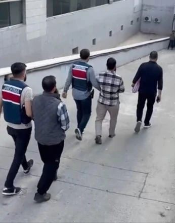 Mersin'de DEAŞ operasyonu: 2 tutuklama