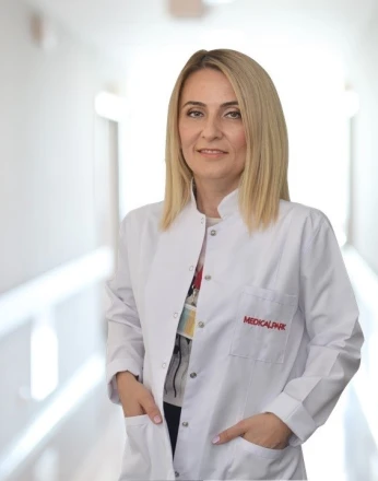 Opr. Dr. Zaim: "Bahar aylarında göz şikayetleri artabilir"