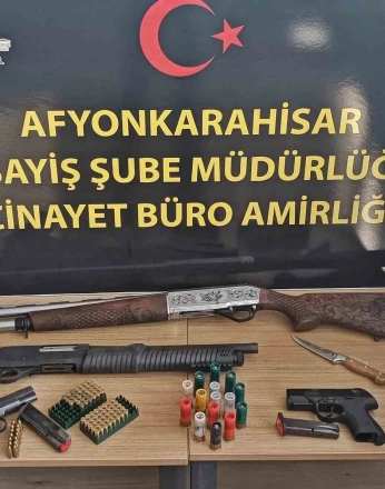 Polis telefon dolandırıcılarının 3 milyonluk oyununu bozdu