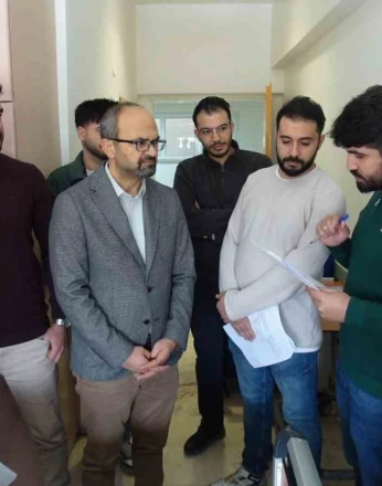 Prof. Dr. Koca: "Raynaud Fenomeni, romatizma hastalıklarının habercisi olabiliyor"