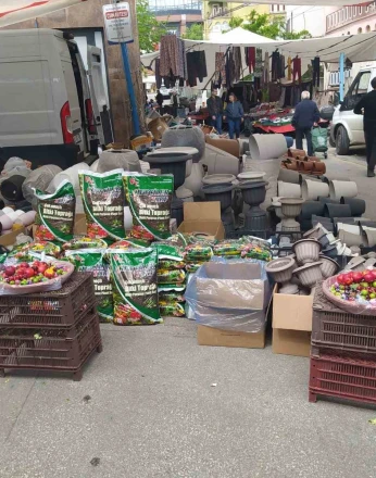 Semt pazarındaki ‘göz hakkı’ sepetleri yürekleri ısıttı