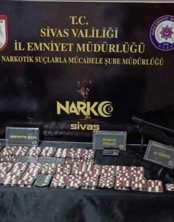 Sivas’ta 4 uyuşturucu taciri tutuklandı