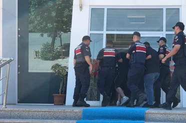 1 Milyon Liralık Altınla Kaçtılar