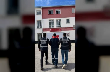 10 dosyadan aranan hükümlü Kırşehir’de yakalandı 