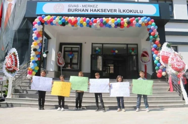 12 derslikli okul törenle hizmete açıldı 