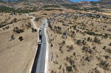 13 ilçenin kırsal mahallelerinde 309 kilometrelik yol yenilenerek hizmete sunuldu 