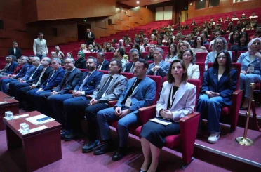 2. Kadraj İletişim Günleri başladı: İletişim dünyasının önemli isimleri NÖHÜ’de gençlerle buluşuyor 