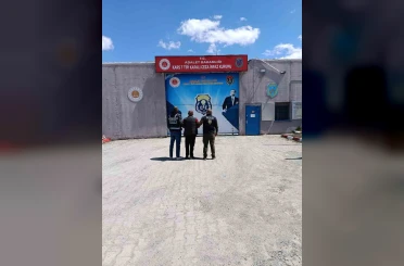 27 yıl hapis cezasıyla aranan cezaevi firarisi Kars’ta yakalandı 