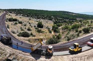 4 ilçeyi birbirine bağlayan Gömce-İmrallı Yolu ulaşıma açıldı 