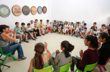 520 çocuk yazı sanat ve bilimle geçiriyor 