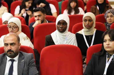 55 ülkeden 200 öğrenci Gazımoıc 2026’da bir araya geldi 