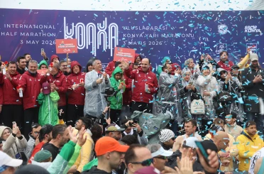56 ülkeden sporcular Konya’da “İyilik” için koştu