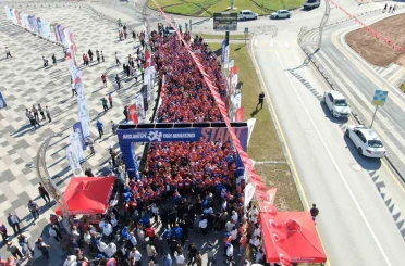 7 ülkeden sporcular Arslantepe’de yarıştı 
