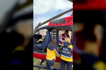 7 yaşındaki epilepsi hastası 112 helikopter ambulansla Mersin’ sevk edildi 