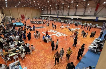 740 takım, 800 bin TL ödül: Teknoloji şöleninin heyecanı başladı 